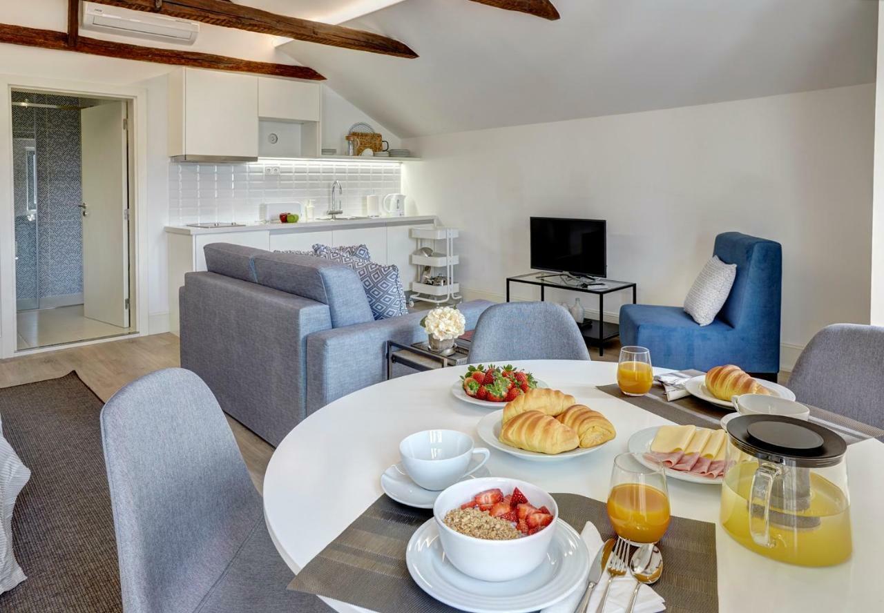 Porto Downtown Lovers Suites: Bombarda 451 Ngoại thất bức ảnh