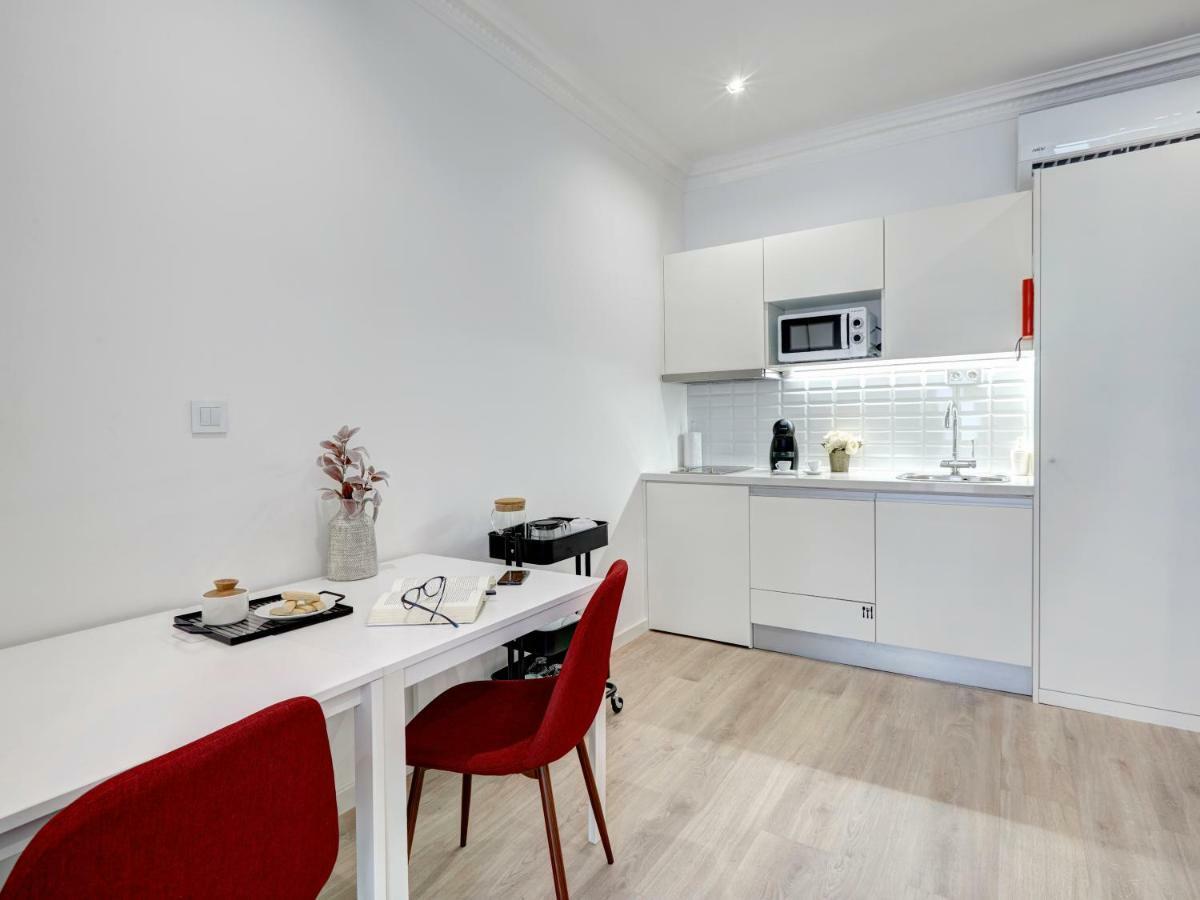 Porto Downtown Lovers Suites: Bombarda 451 Ngoại thất bức ảnh
